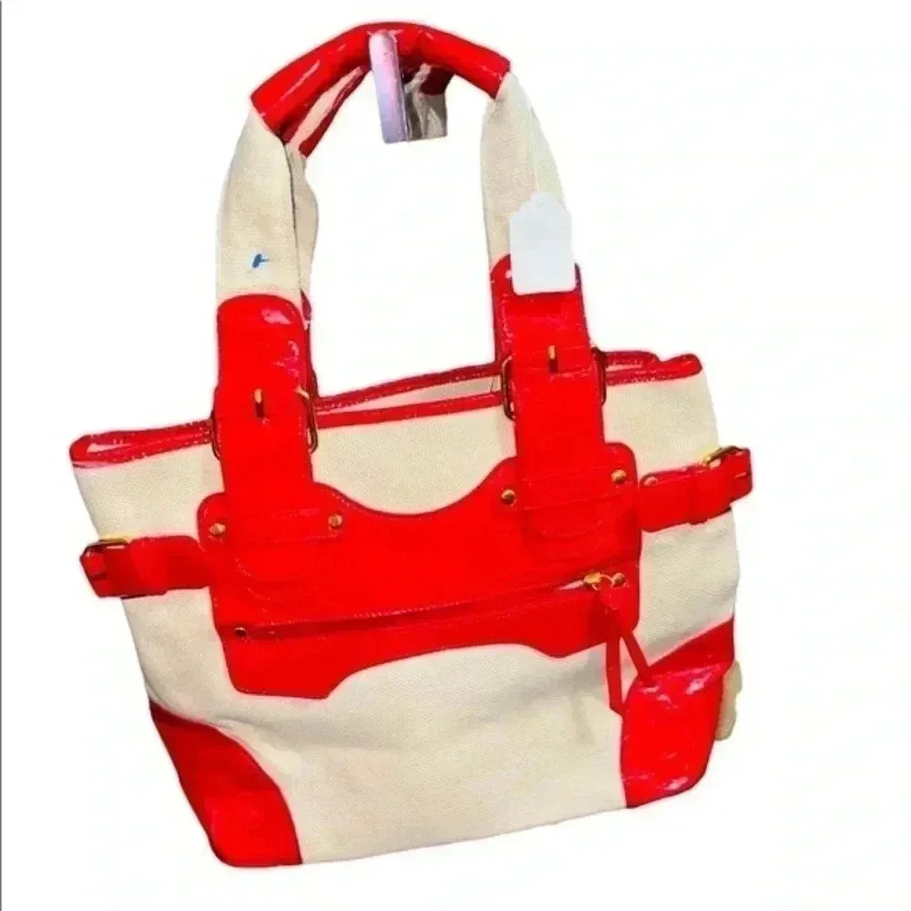 Beautiful Canvas Purse BRAND New